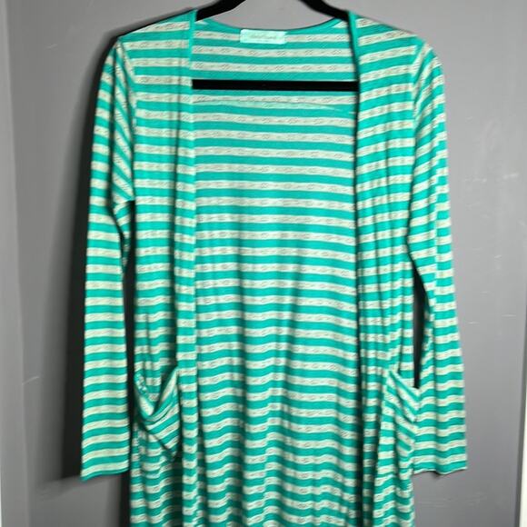 Chris & Carol Green and White Striped Long Sleeve Open Duster Size Small - Picture 4 of 9